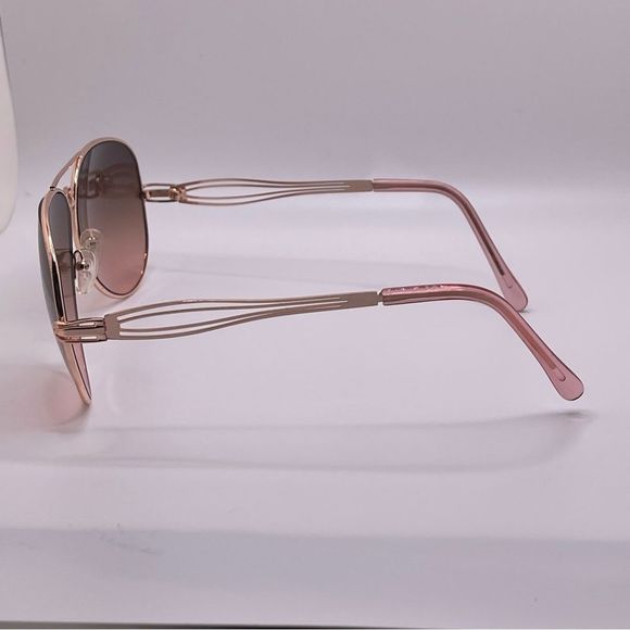 Oversized Rose Gold Frame Aviators with Brown to Pink Variated Lens - Picture 8 of 8